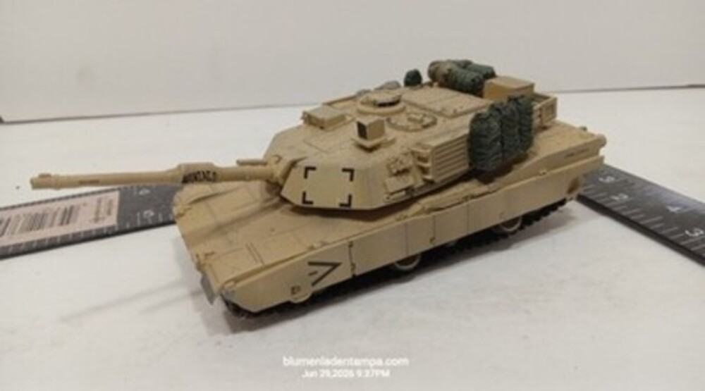 M1A1 Abrams Main Battle Tank Scale Model 1:72 USMC Tan Desert Camo Finished